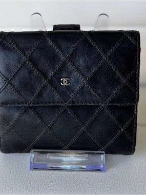 CHANEL Black Leather Bifold Wallet with Serial Sticker